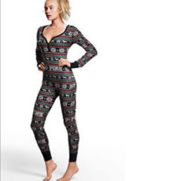 PINK Victoria's Secret Other - 🆕 Victoria Secret PINK thermal  pajamas pjs